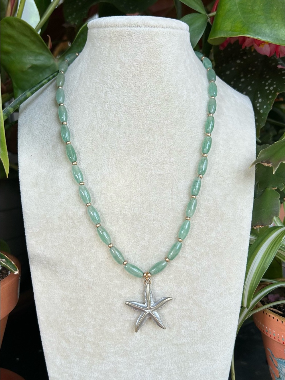 Aventurine necklace with starfish charm